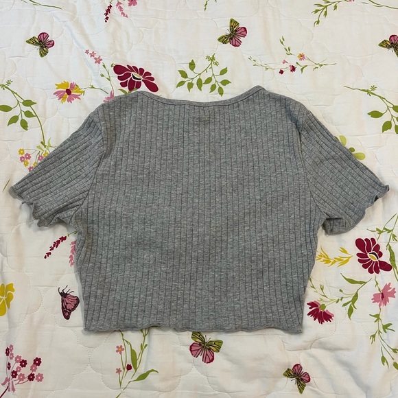 Gray Ribbed Wrap Top - Picture 4 of 4